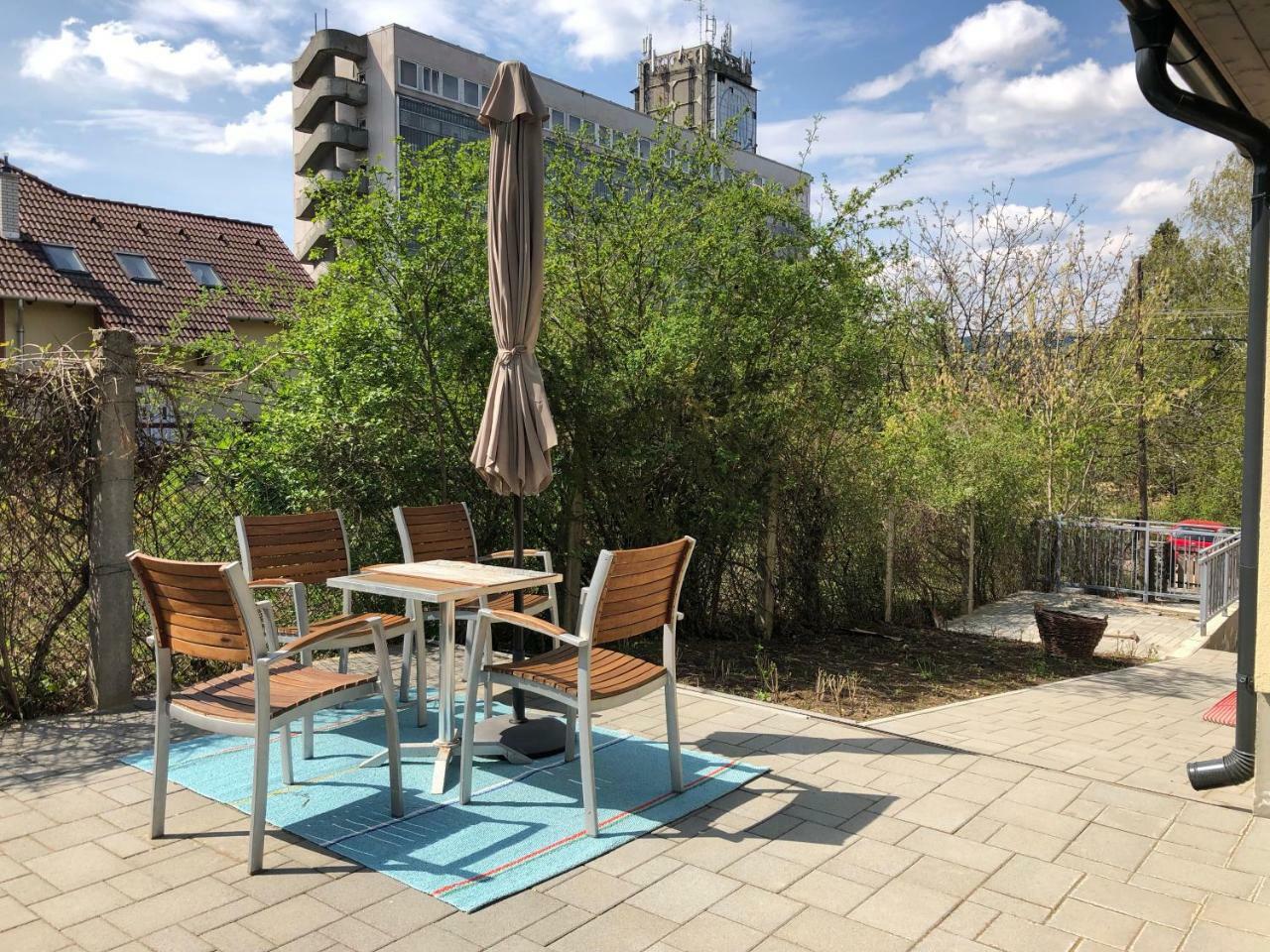 Juno Apartman Vendeghaz Мішкольц Екстер'єр фото